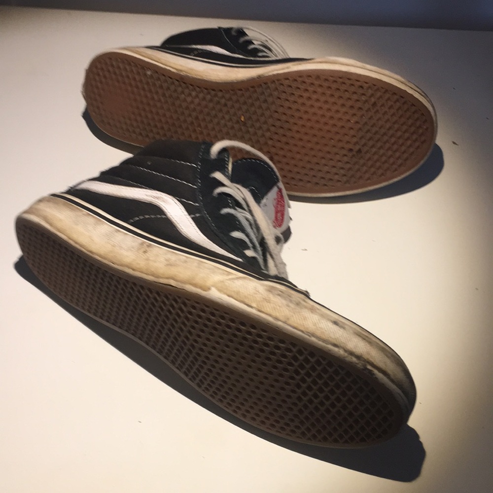 Vans - Picture 5 of 5